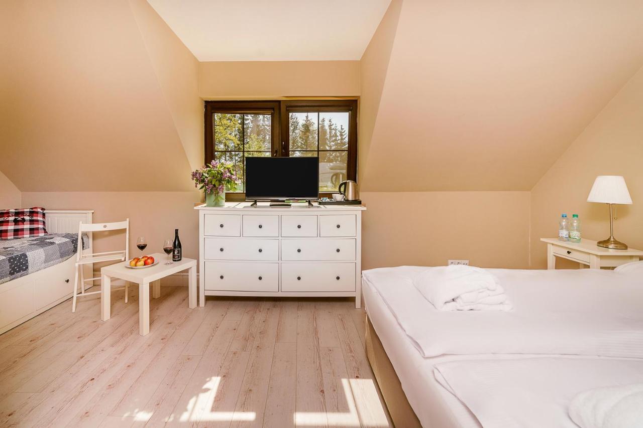 Stare Sady Chillout Rooms "Pod Jabloniami" Mikołajki Dış mekan fotoğraf